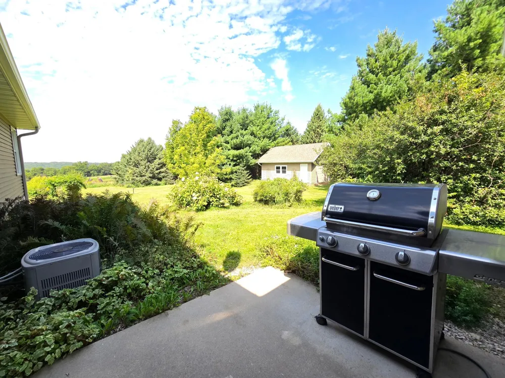 19665 Killdeer Road Preston, MN 55965