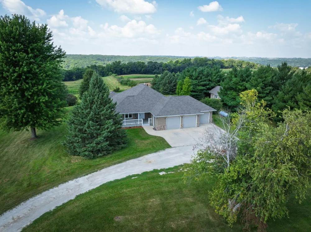 19665 Killdeer Road Preston, MN 55965