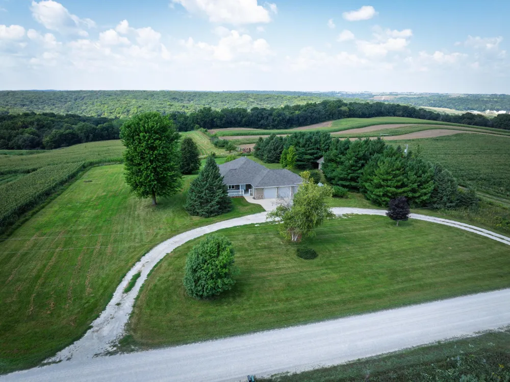19665 Killdeer Road Preston, MN 55965