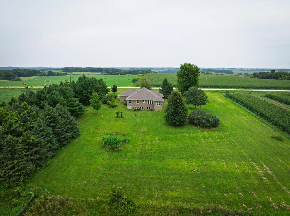 19665 Killdeer Road Preston, MN 55965