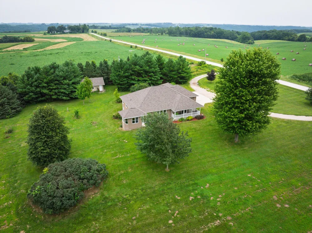 19665 Killdeer Road Preston, MN 55965