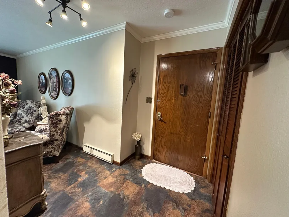 530 6th Avenue W #3 West Fargo, ND 58078