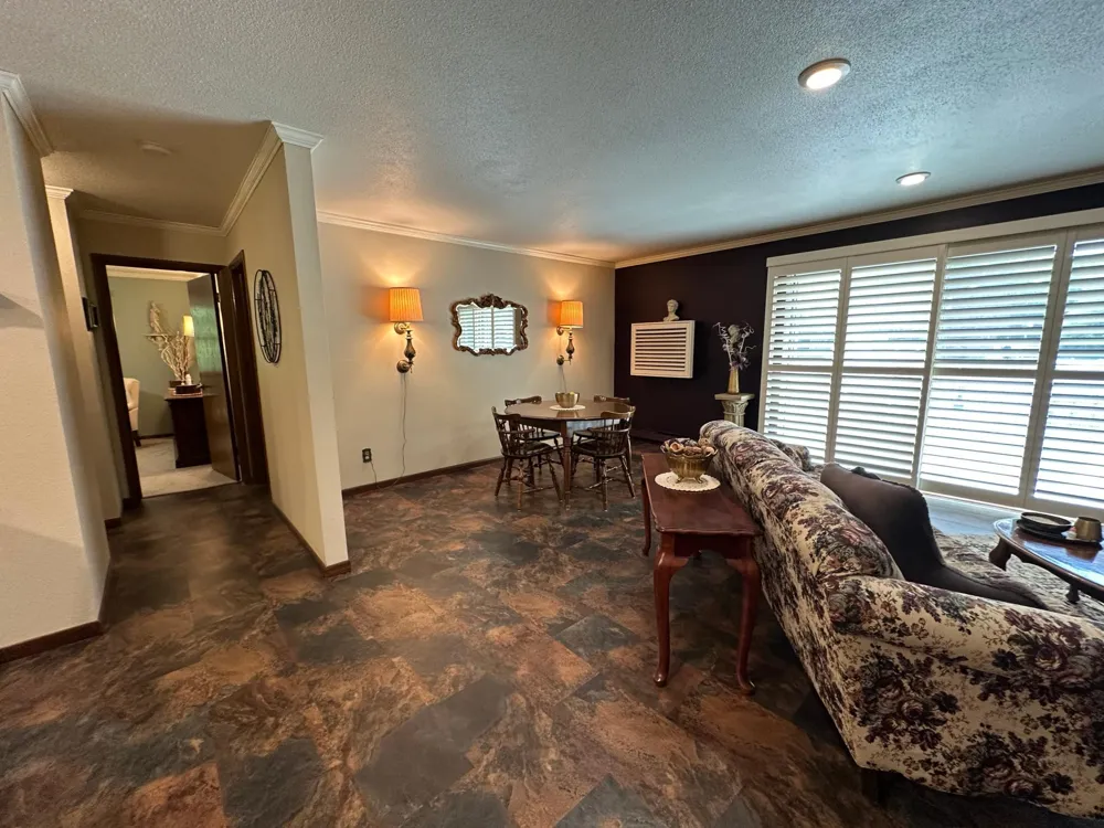 530 6th Avenue W #3 West Fargo, ND 58078