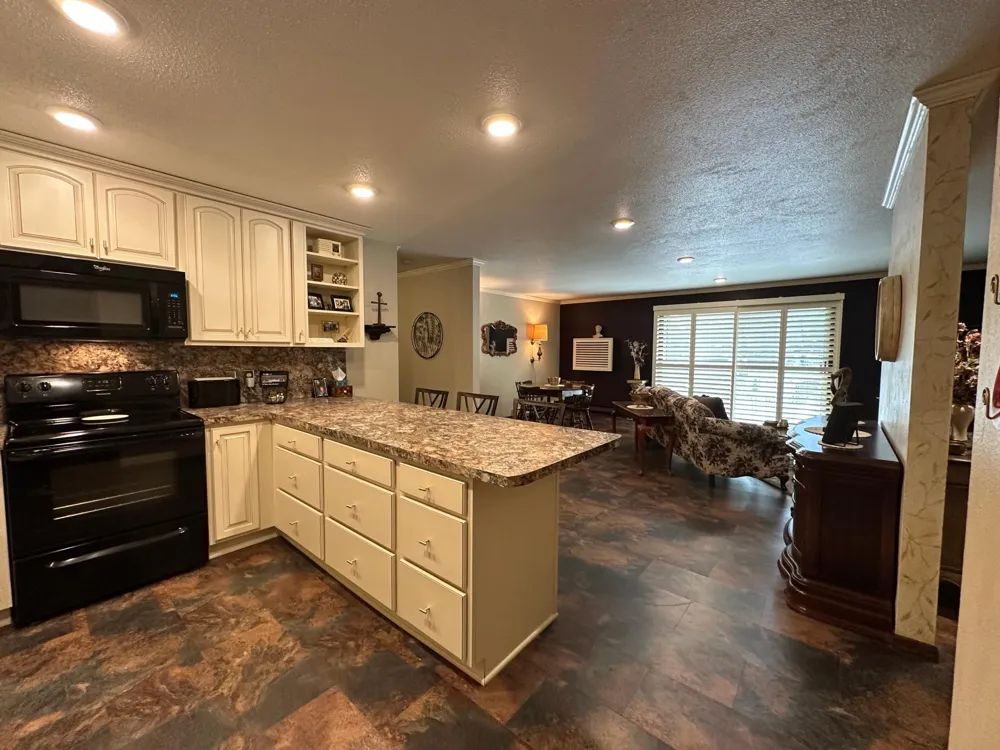 530 6th Avenue W #3 West Fargo, ND 58078