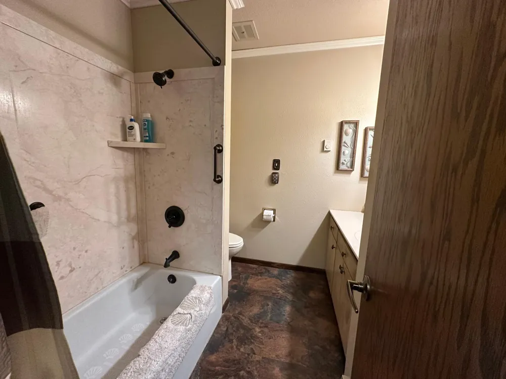 530 6th Avenue W #3 West Fargo, ND 58078