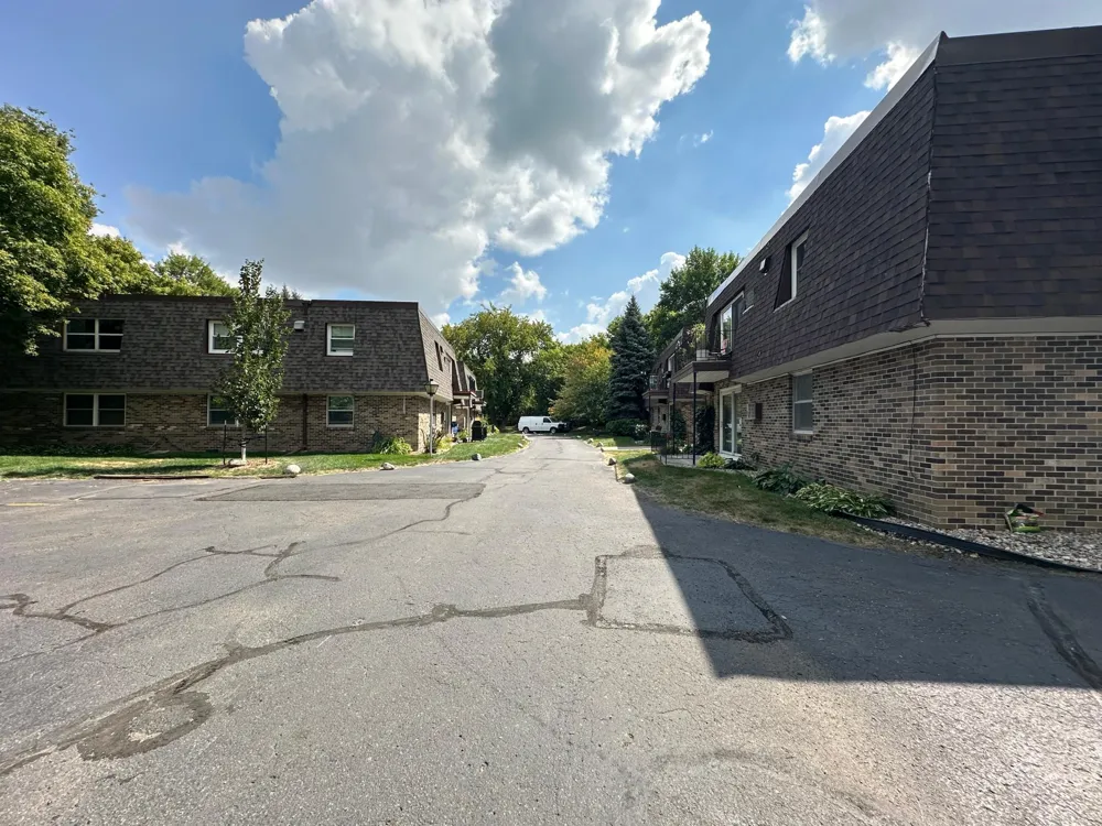 530 6th Avenue W #3 West Fargo, ND 58078