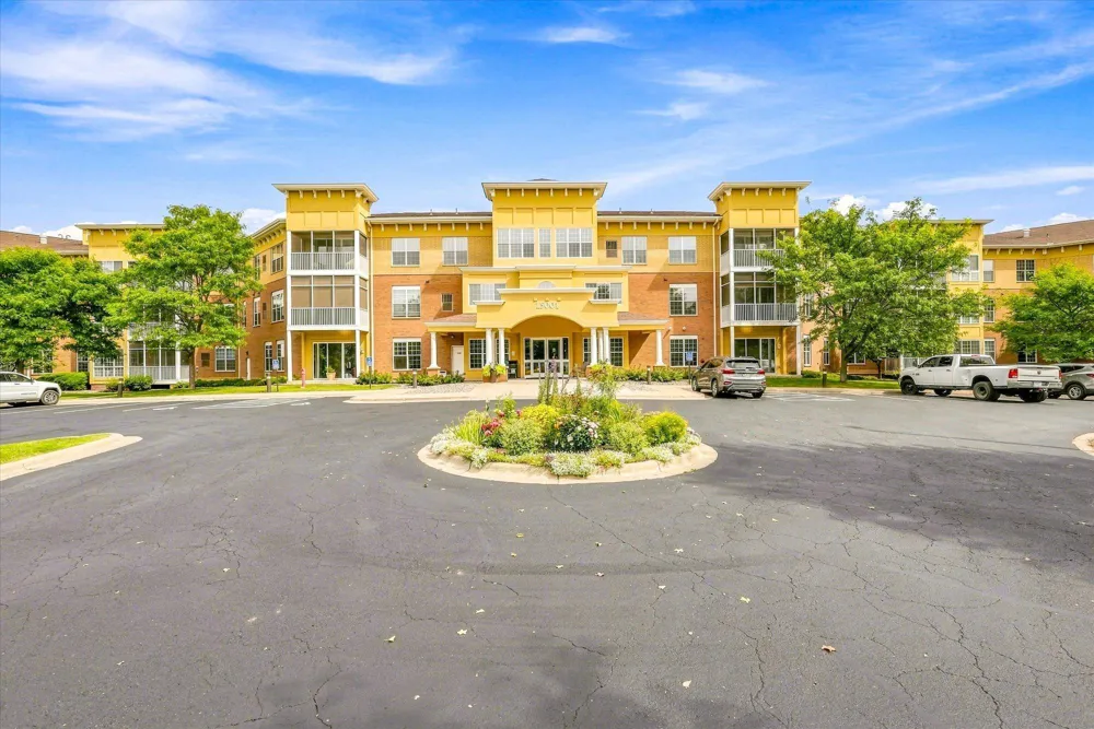 15001 Burnhaven Drive #207 Burnsville, MN 55306
