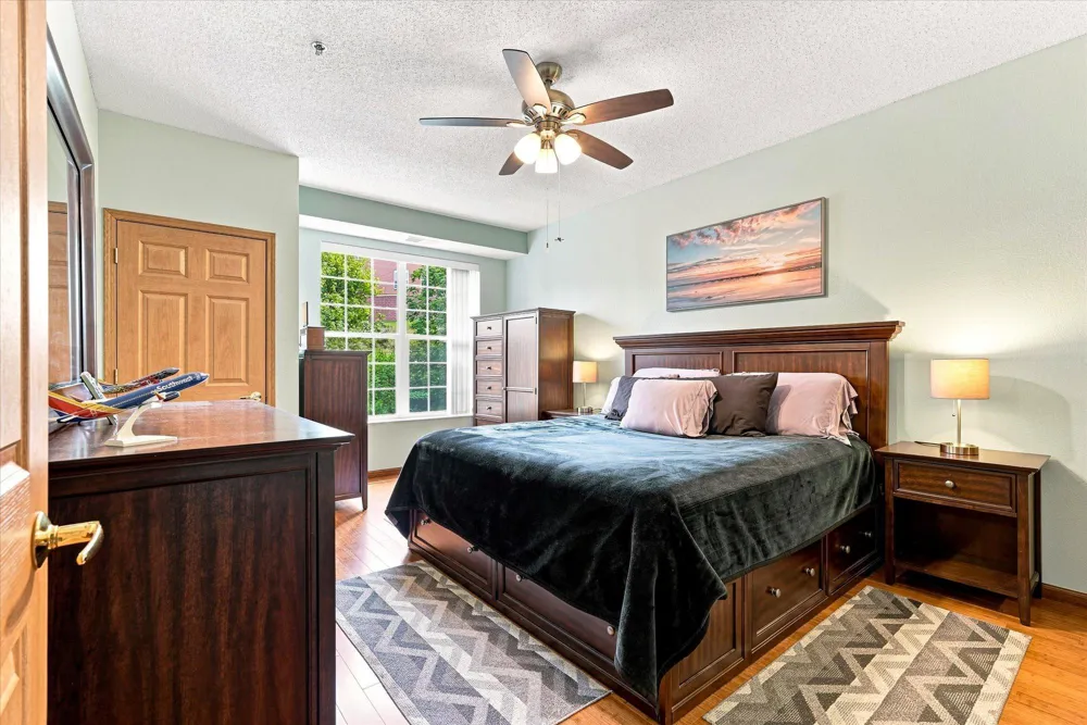 15001 Burnhaven Drive #207 Burnsville, MN 55306