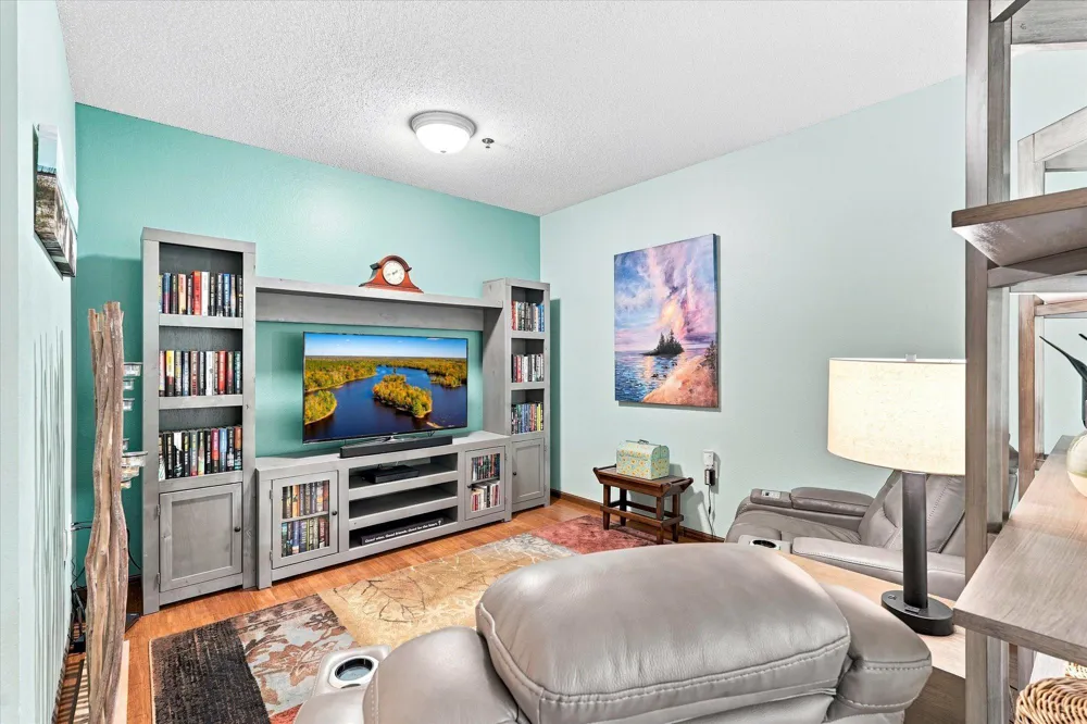 15001 Burnhaven Drive #207 Burnsville, MN 55306