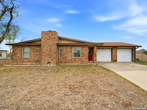 305 TOEPPERWEIN RD
