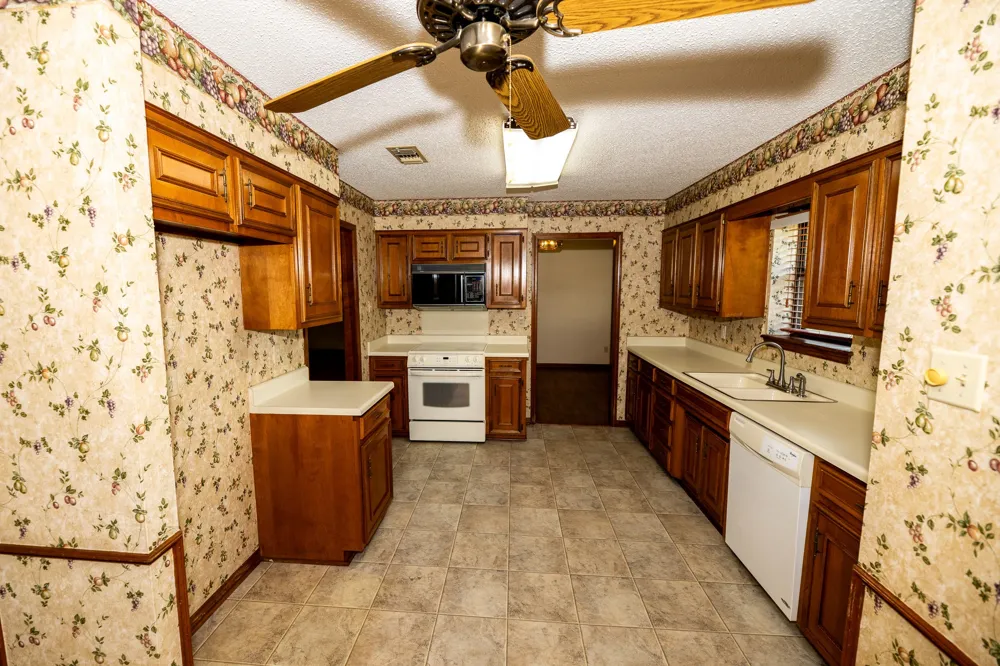 104 Cedar Springs Boulevard Sulphur Springs, TX 75482