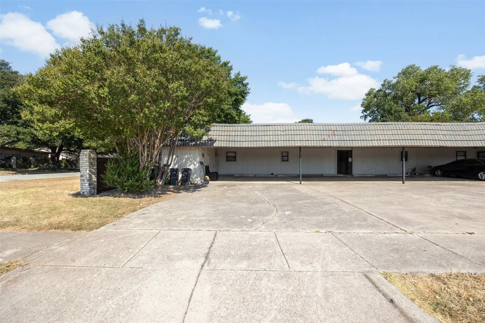 5217 Cordova Avenue Fort Worth, TX 76132