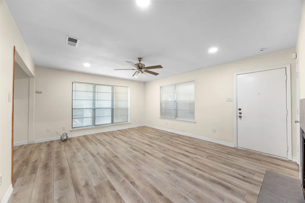 5217 Cordova Avenue Fort Worth, TX 76132