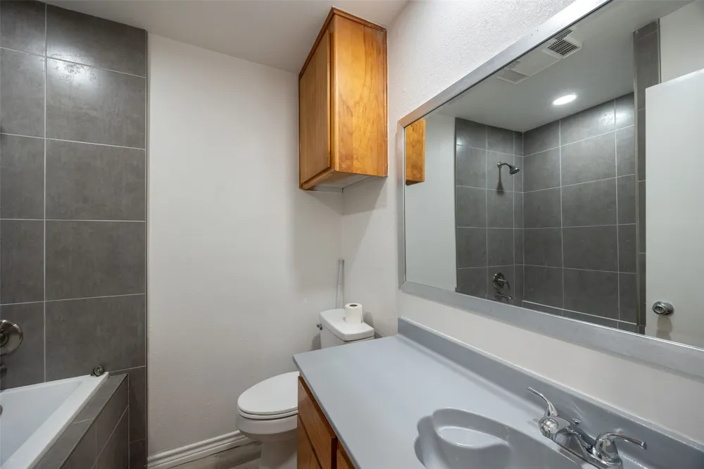 5217 Cordova Avenue Fort Worth, TX 76132