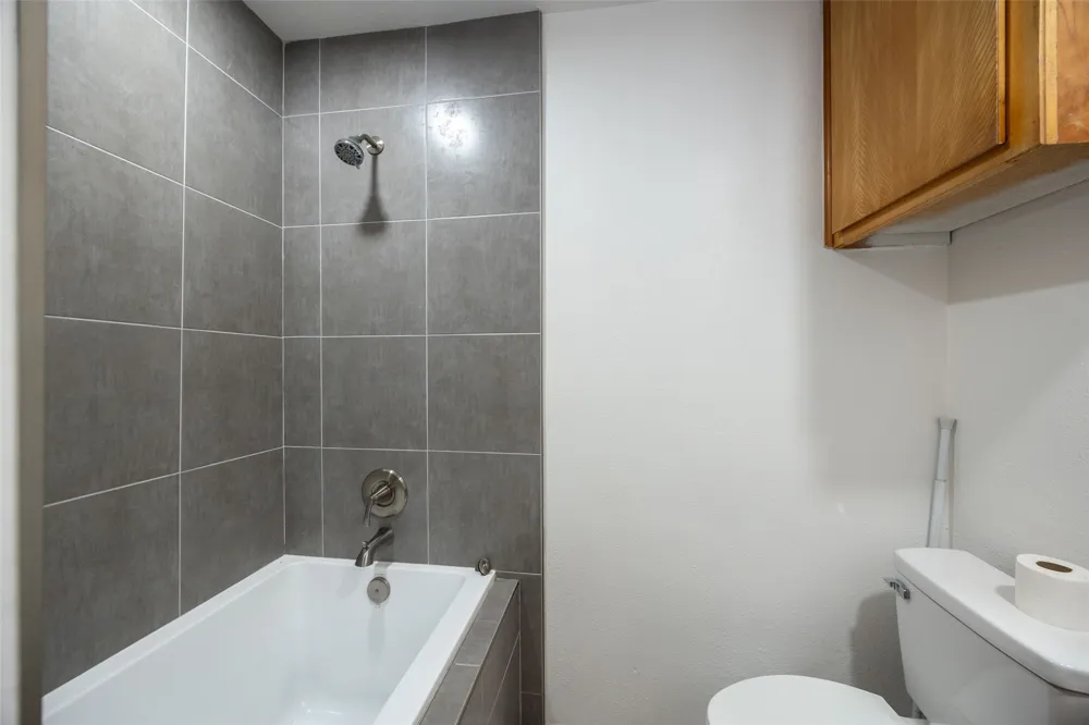 5217 Cordova Avenue Fort Worth, TX 76132