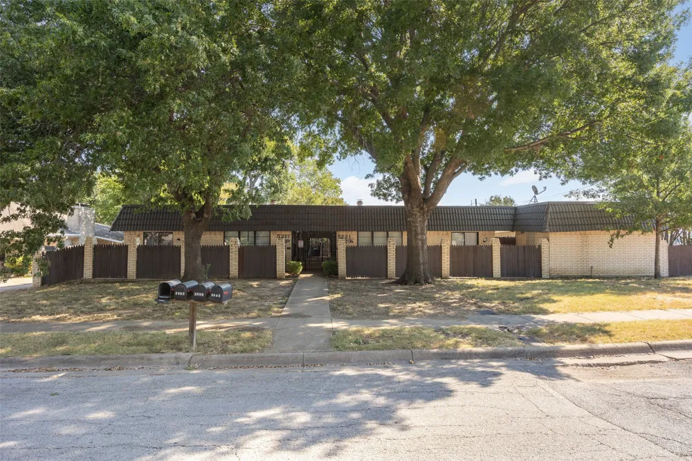 5217 Cordova Avenue Fort Worth, TX 76132
