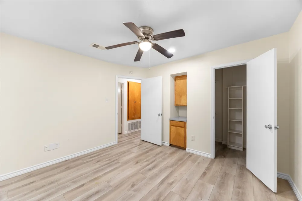 5217 Cordova Avenue Fort Worth, TX 76132