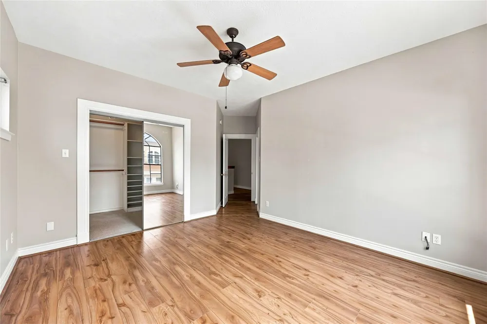 5214 Gibson Street Houston, TX 77007