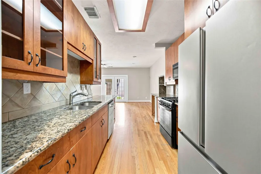 5214 Gibson Street Houston, TX 77007