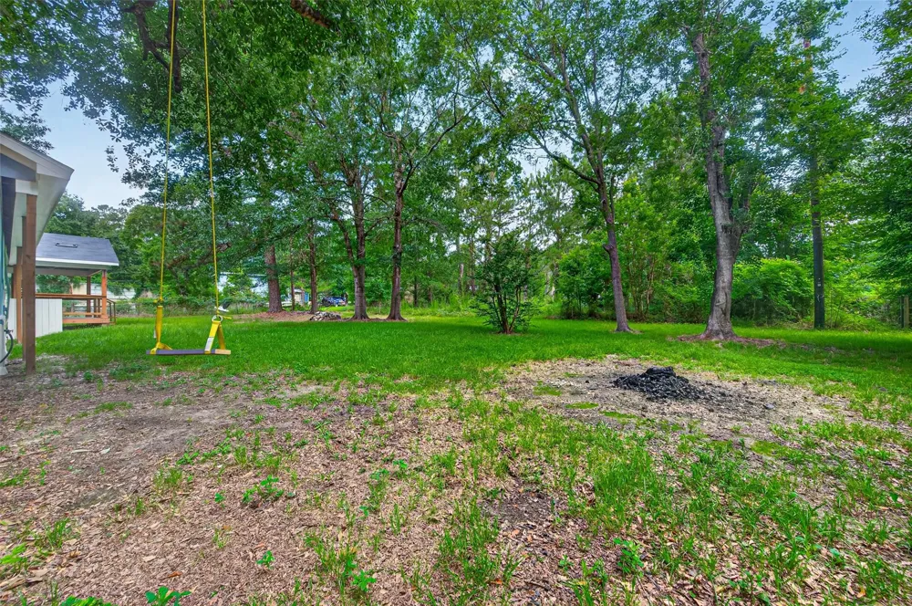 127 Pine Wood Trinity, TX 75862
