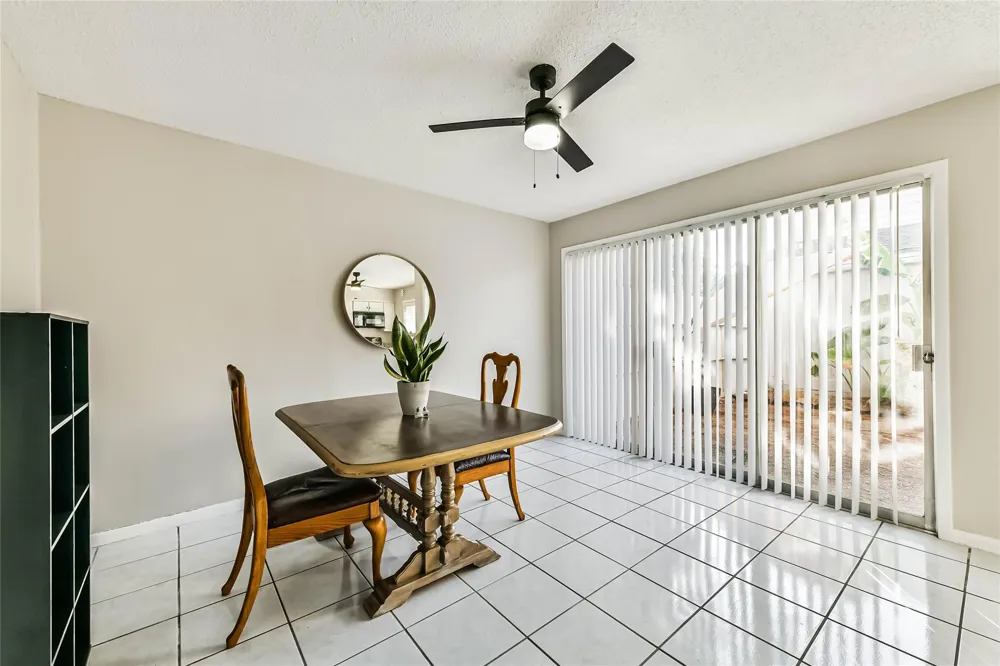 68 Chervil Common Lake Jackson, TX 77566