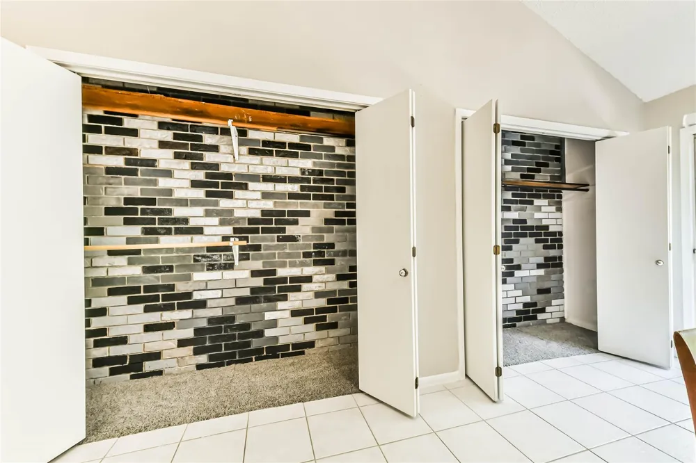 68 Chervil Common Lake Jackson, TX 77566