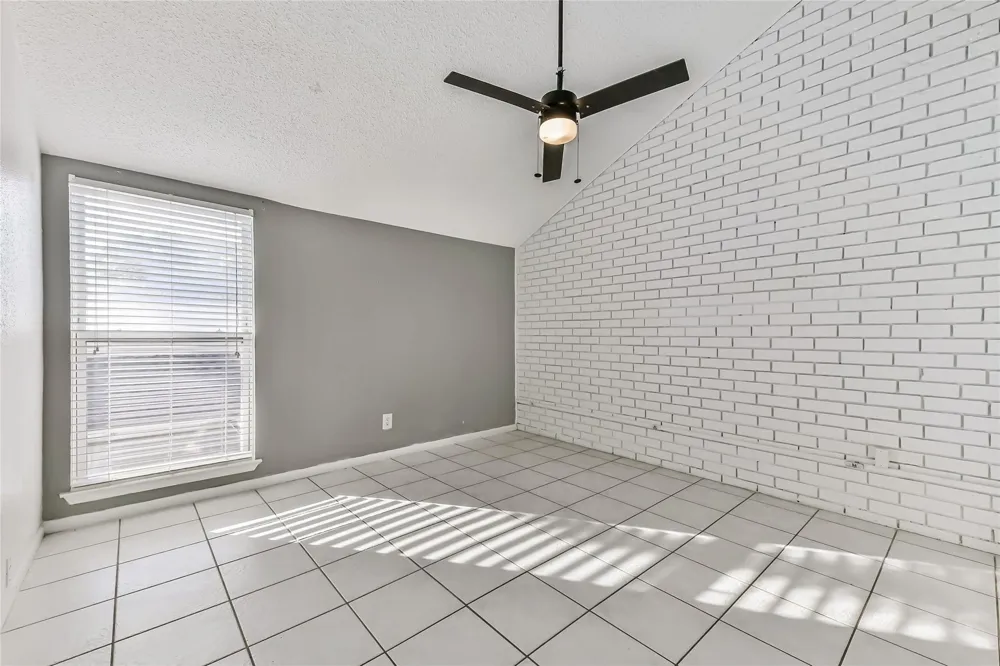68 Chervil Common Lake Jackson, TX 77566