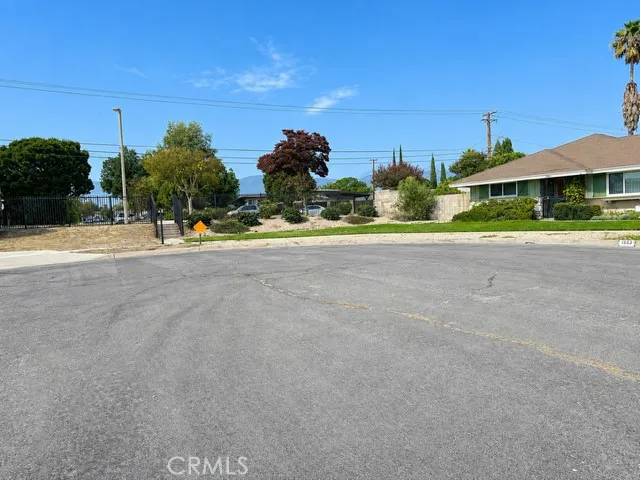 1570 Pine Rialto, CA 92376
