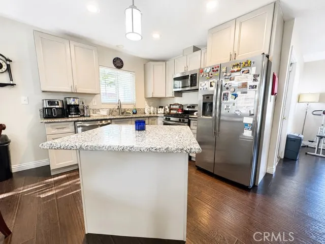 1570 Pine Rialto, CA 92376