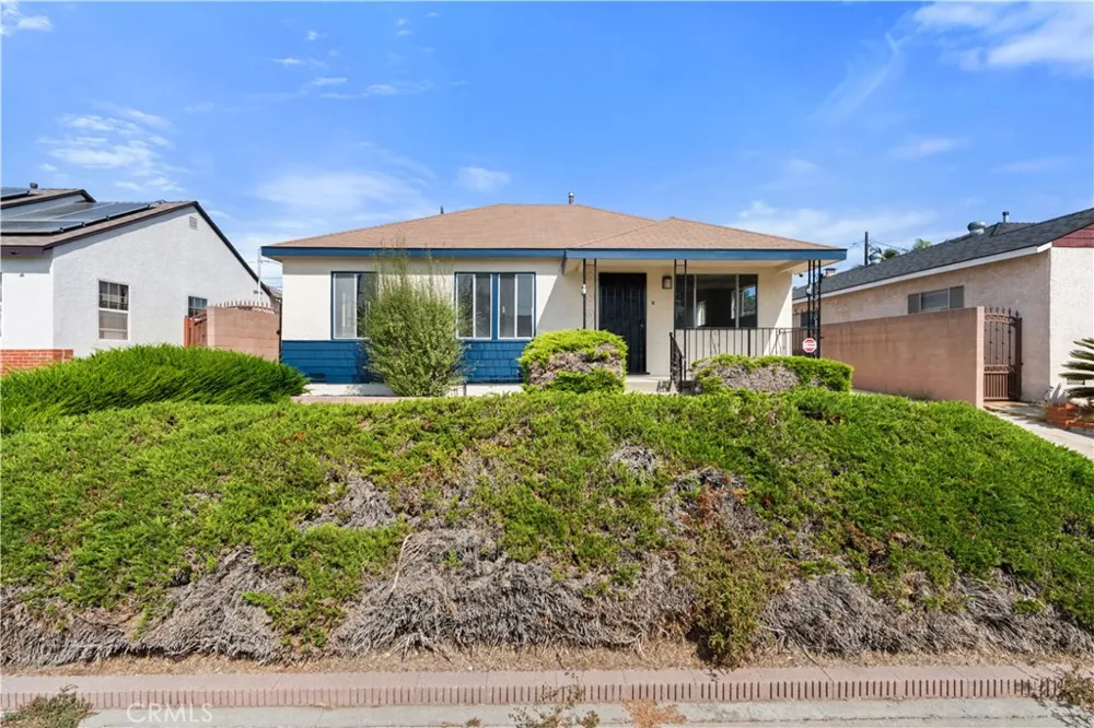 15616 Cerise Avenue Gardena, CA 90249