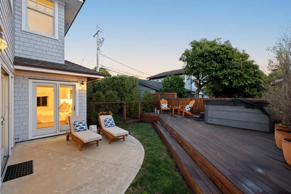 2 Alameda Avenue Half Moon Bay, CA 94019