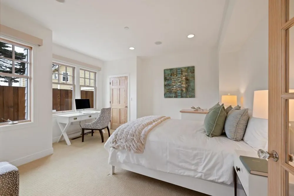 2 Alameda Avenue Half Moon Bay, CA 94019