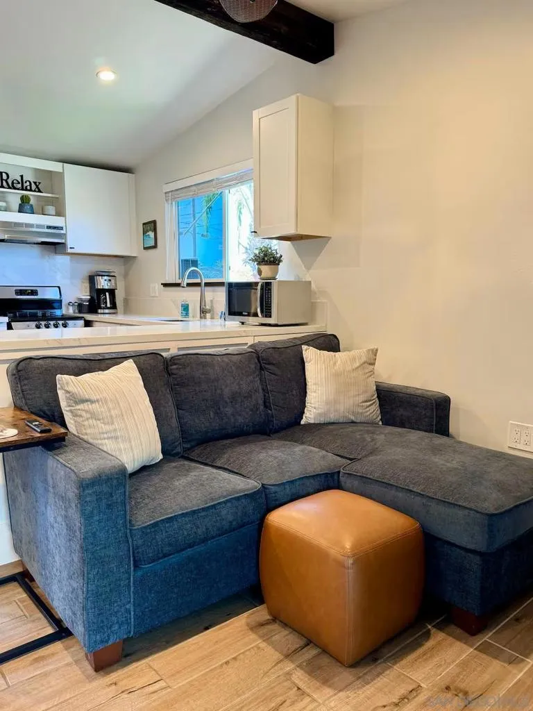 5217 Arlene St #A San Diego, CA 92117