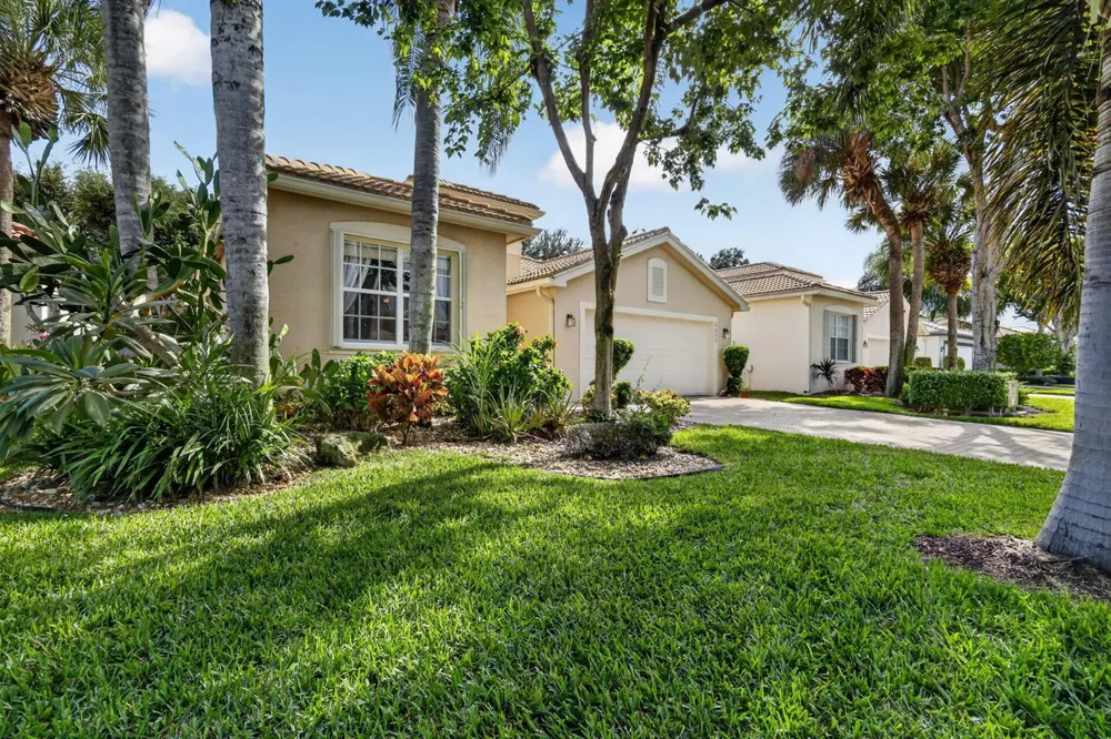 6602 CAMARILLO TERRACE LANE Delray Beach, FL 33446