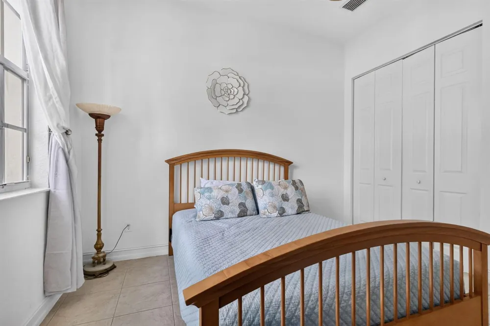 6602 CAMARILLO TERRACE LANE Delray Beach, FL 33446