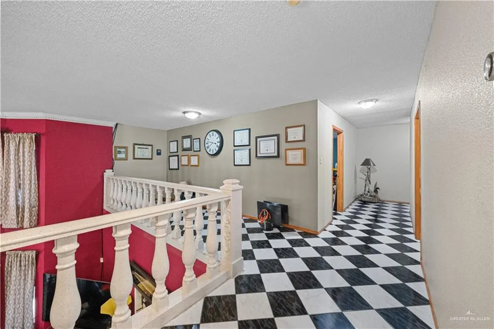 1712 1st Street McAllen, TX 78501