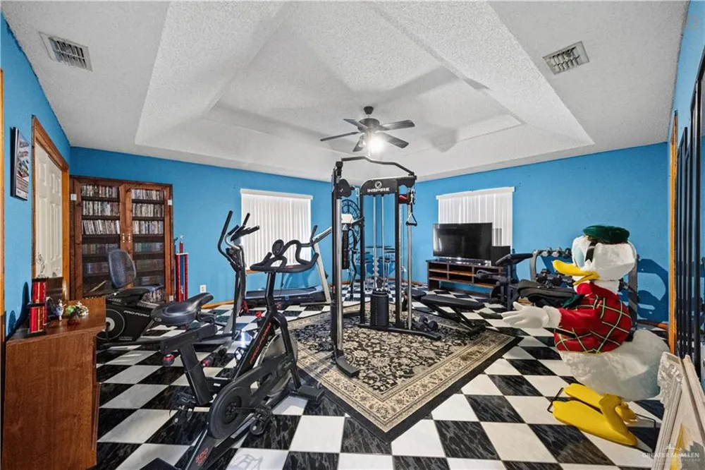 1712 1st Street McAllen, TX 78501