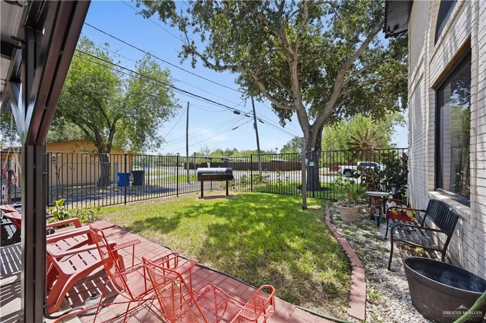 1712 1st Street McAllen, TX 78501