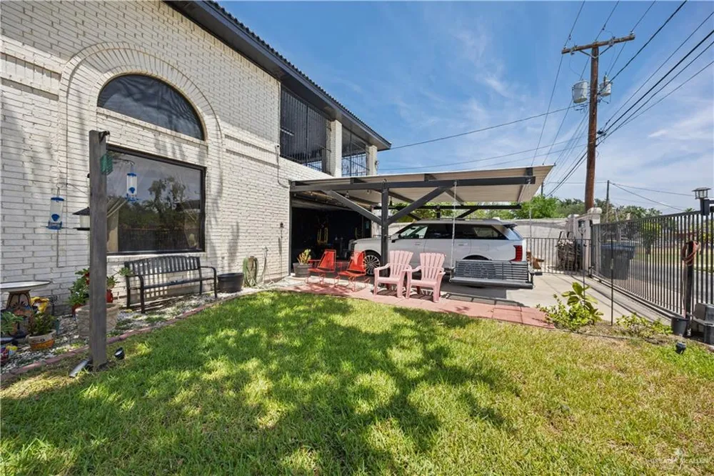 1712 1st Street McAllen, TX 78501