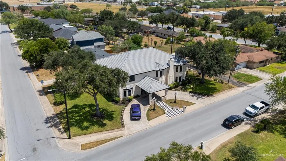 1712 1st Street McAllen, TX 78501