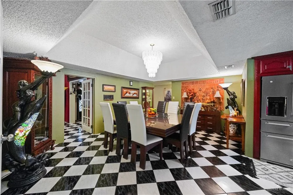 1712 1st Street McAllen, TX 78501