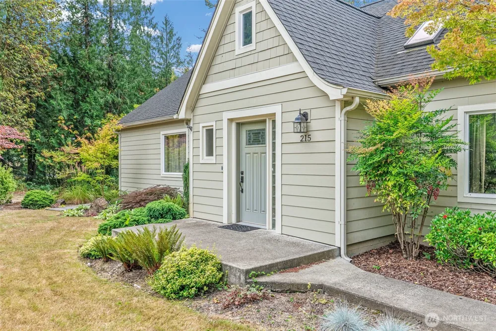 215 Walnut Acres Road Kelso, WA 98626