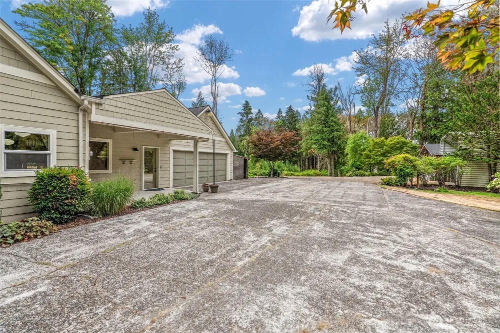 215 Walnut Acres Road Kelso, WA 98626