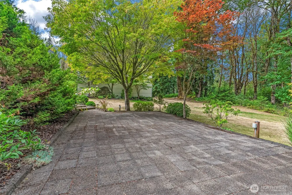 215 Walnut Acres Road Kelso, WA 98626