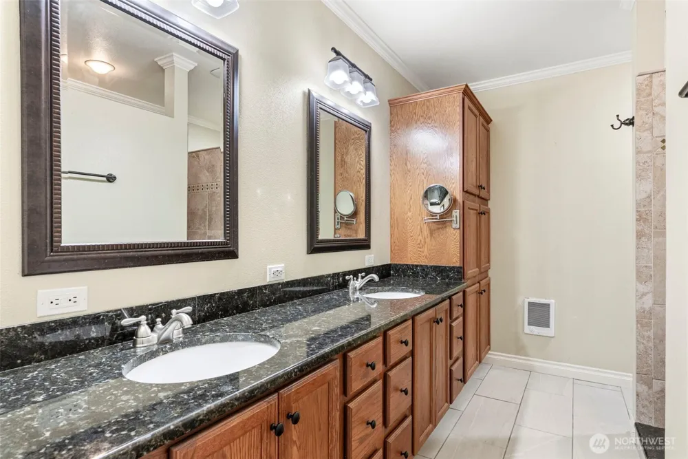 215 Walnut Acres Road Kelso, WA 98626