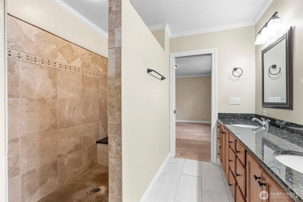 215 Walnut Acres Road Kelso, WA 98626