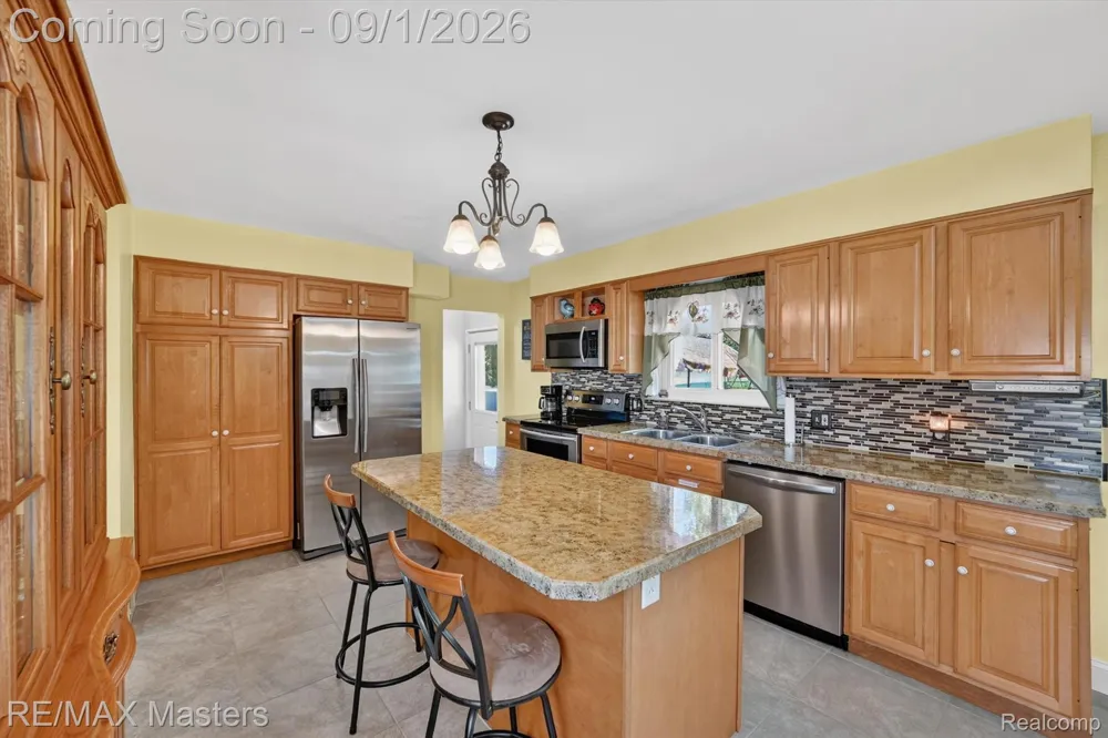 2935 Monroe Street Frenchtown Township, MI 48162