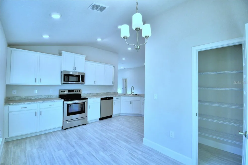 3639 LINDBERGH STREET Lakeland, FL 33810