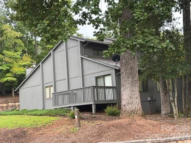 1301 Independence Trail Morganton, NC 28655