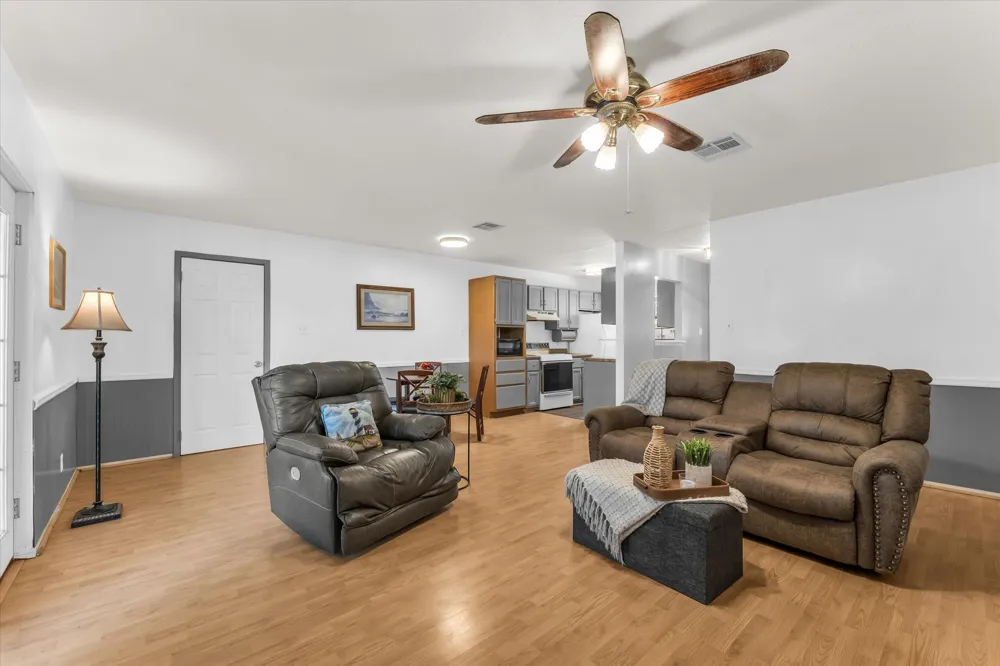261 Oakview Circle Waco, TX 76705